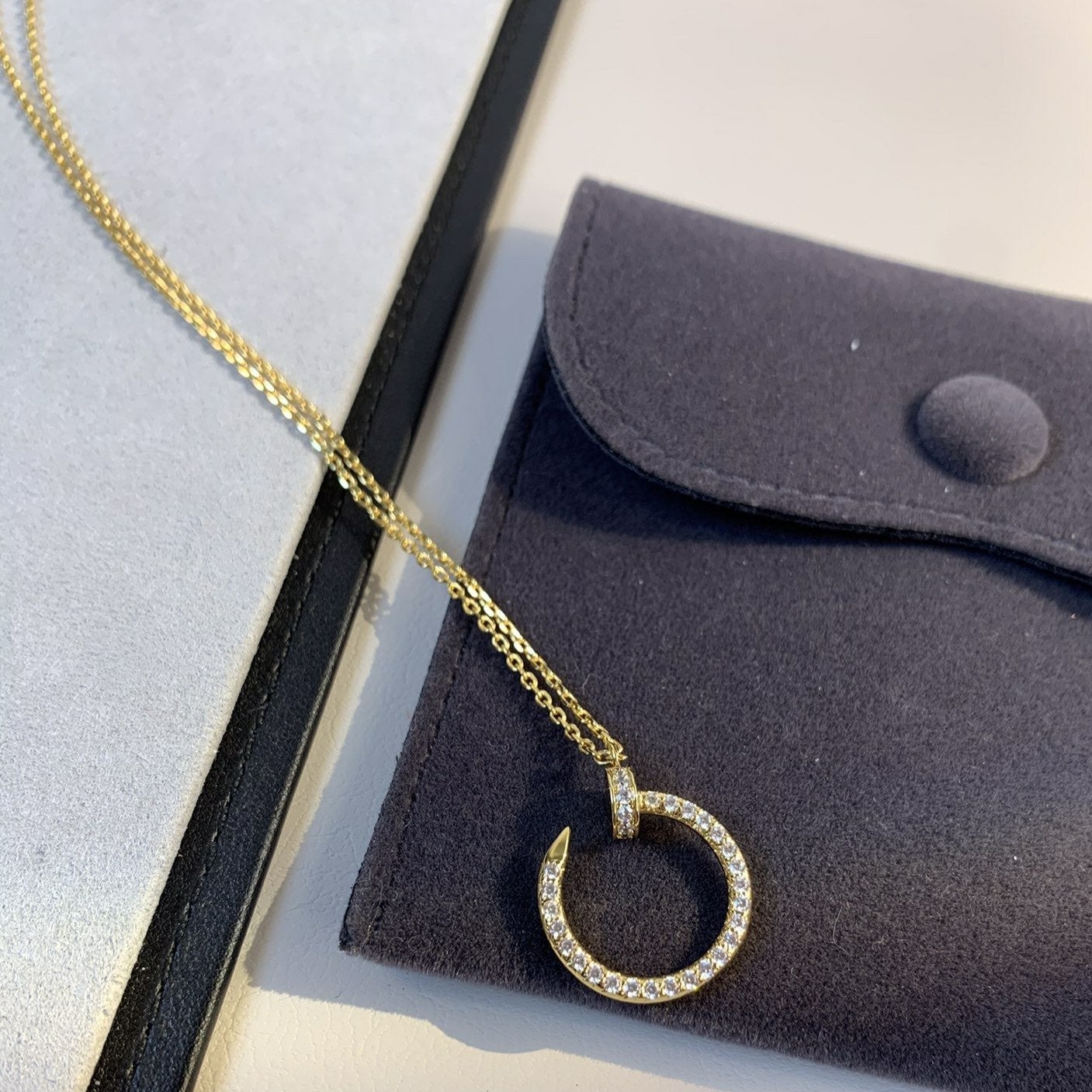 Mysitc JUSTE NECKLACE GOLD DIAMONDS