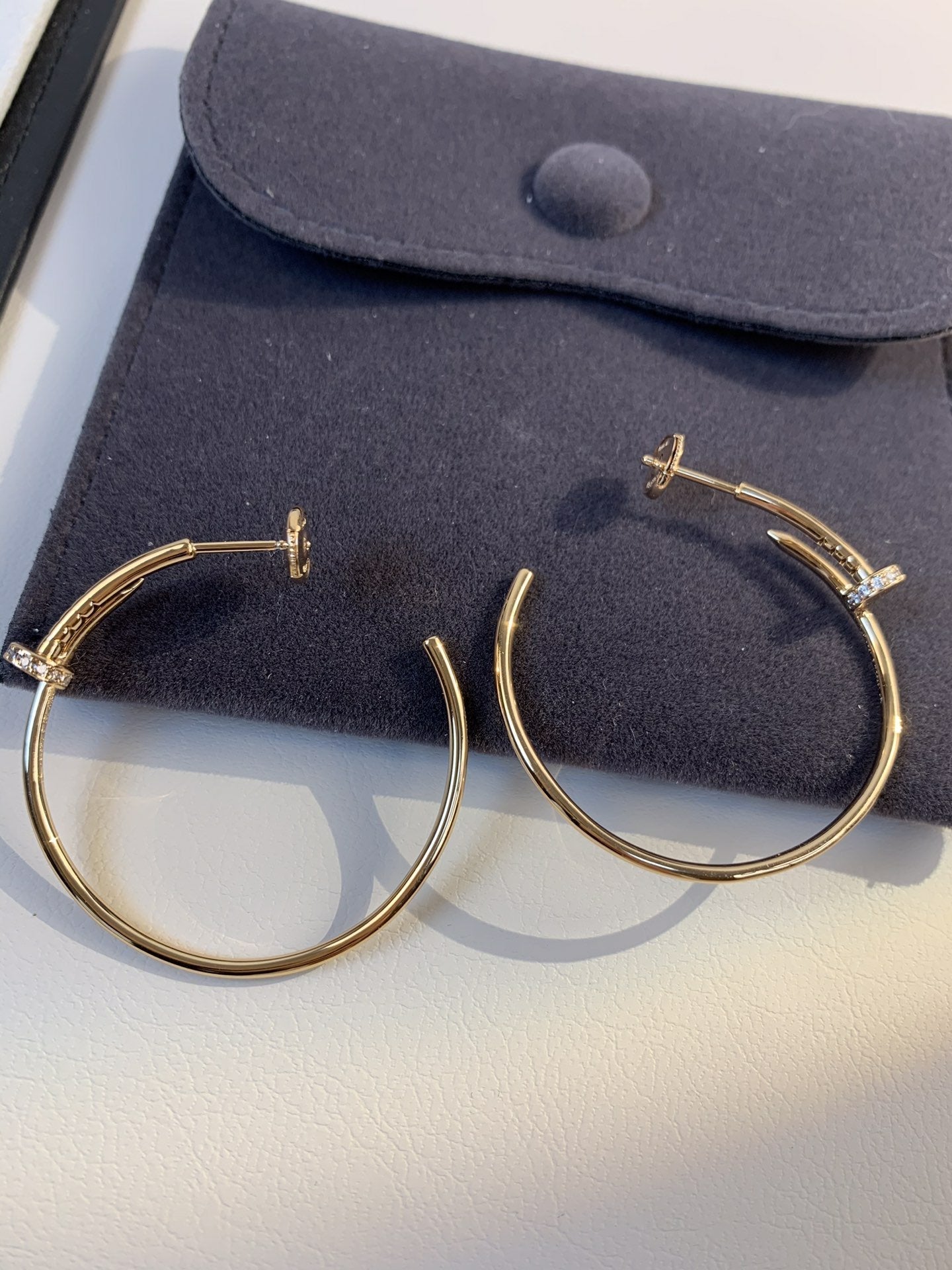 Mysitc JUSTE EARRINGS GOLD DIAMONDS 1.8MM