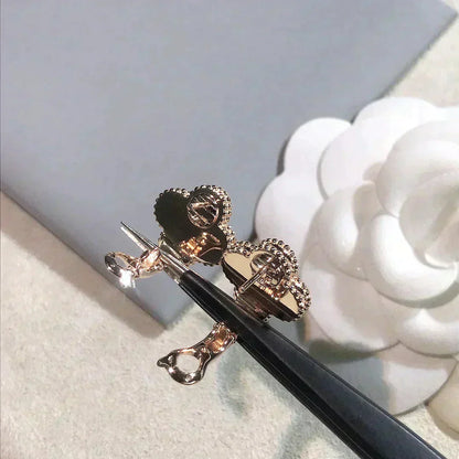 ミスティック クローバー ミディアム 1 モチーフ ピンク マザーオブパール ダイヤモンド イヤリング