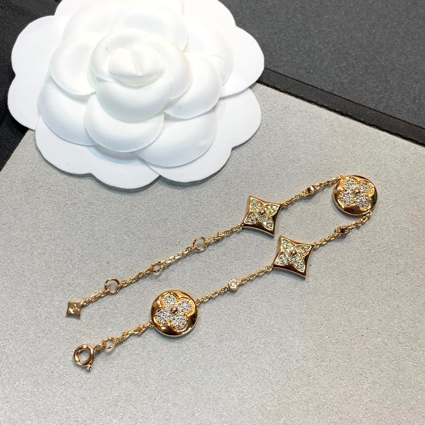 Mysitc STAR AND SUN 4 MOTIFS GOLD DIAMONDS BRACELET