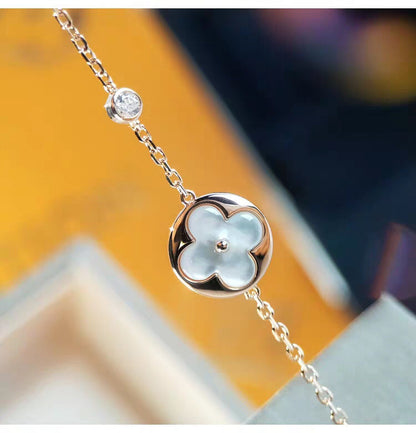Mysitc SUN MOP GOLD 1 DIAMOND NECKLACE