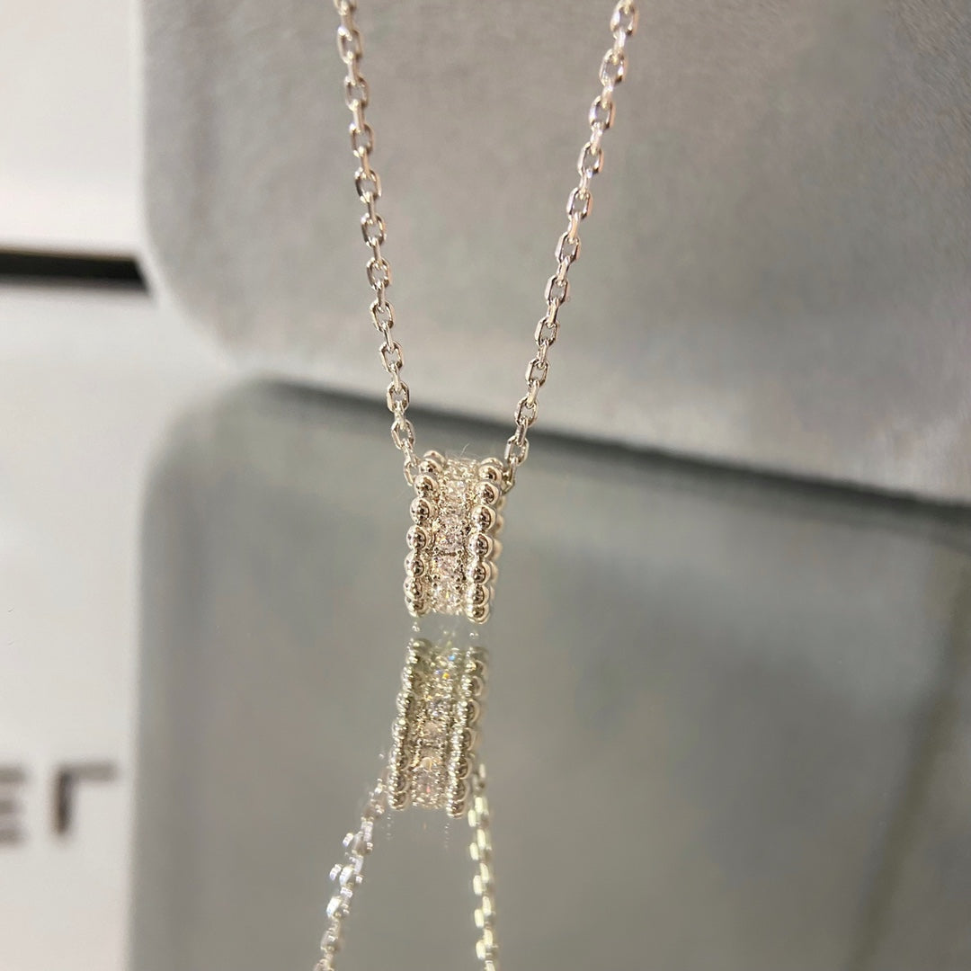Mysitc PERLEE DIAMOND NECKLACE