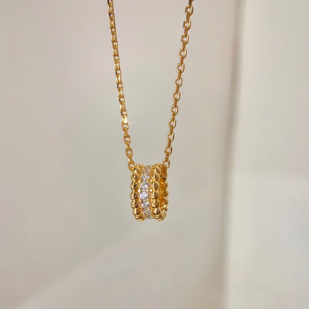 Mysitc PERLEE DIAMOND NECKLACE