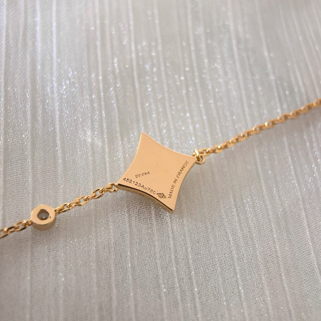 Mysitc COLOR STAR PINK GOLD DIAMOND BRACELET