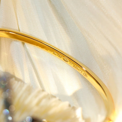 Mysitc VOLTE UPSITE DOWN GOLD DIAMOND BRACELET