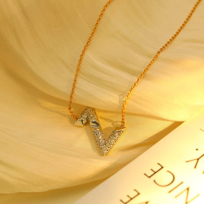 Mysitc VOLT SILVER DIAMOND PEDANT NECKLACE