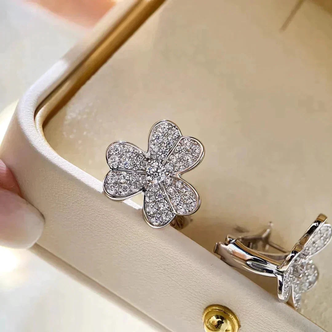 Mystic CLOVER COMOS DIAMOND EARRINGS SILVER