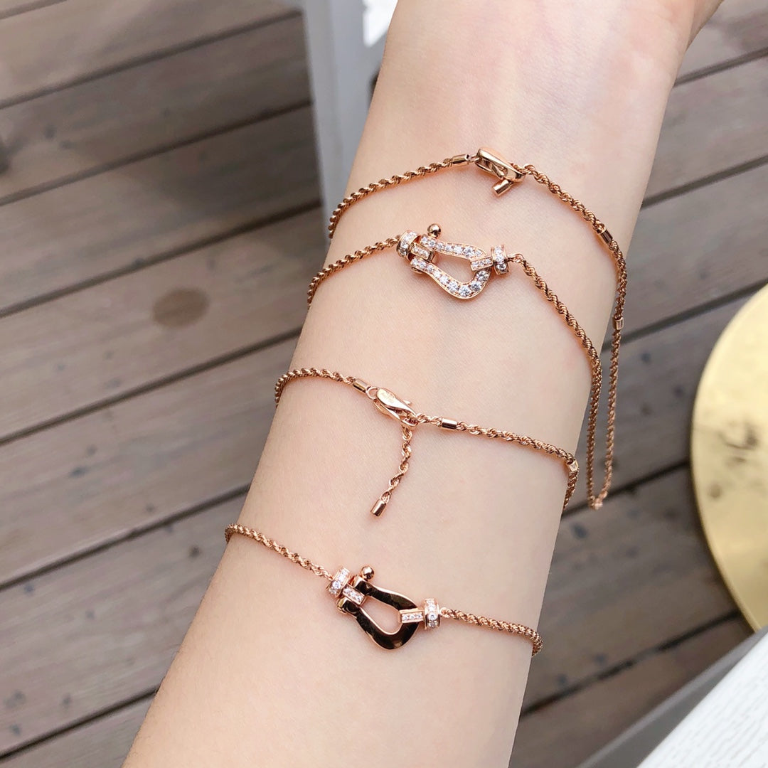 Mysitc FORCE 10 PINK GOLD DIAMOND NECKLACE