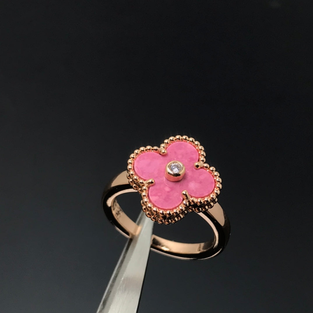 Mysitc CLOVER RHODONITE ROSE GOLD RING