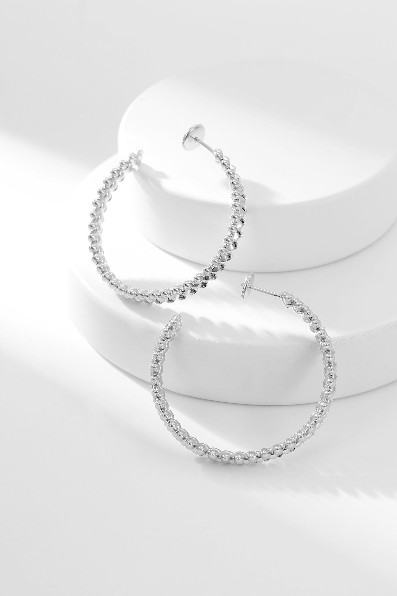 Mysitc CLASH HOOP EARRINGS