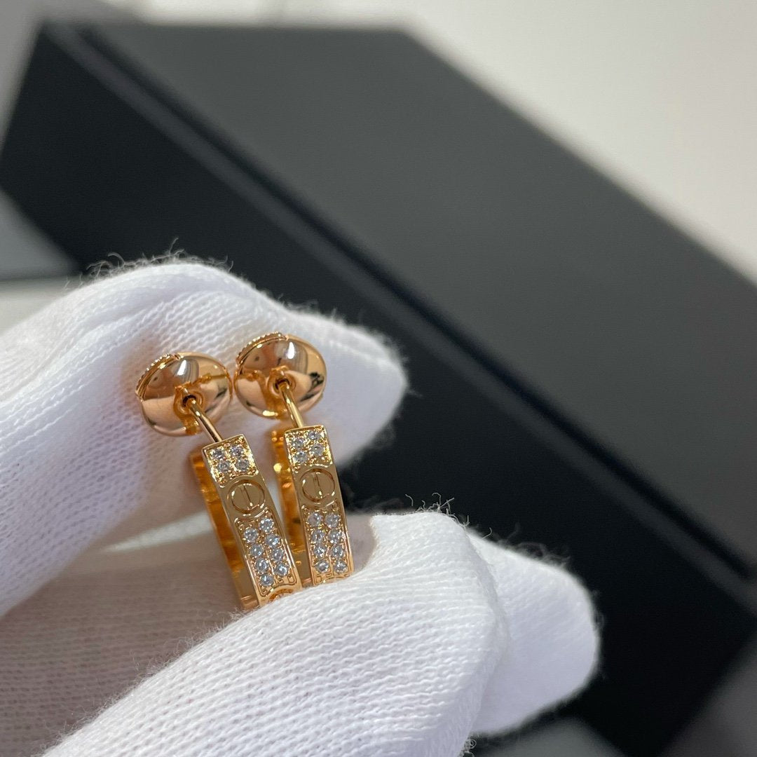 Mysitc LOVE DIAMOND PINK GOLD HOOP EARRINGS