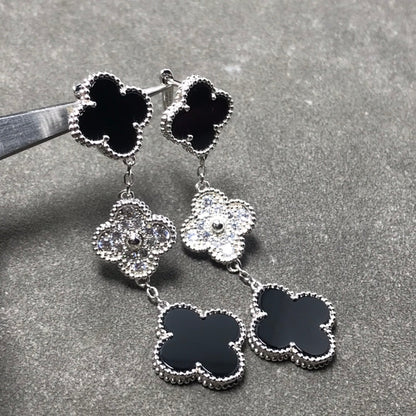 Mysitc CLOVER 3 MOTIF DIAMOND ONYX SILVER EARRINGS