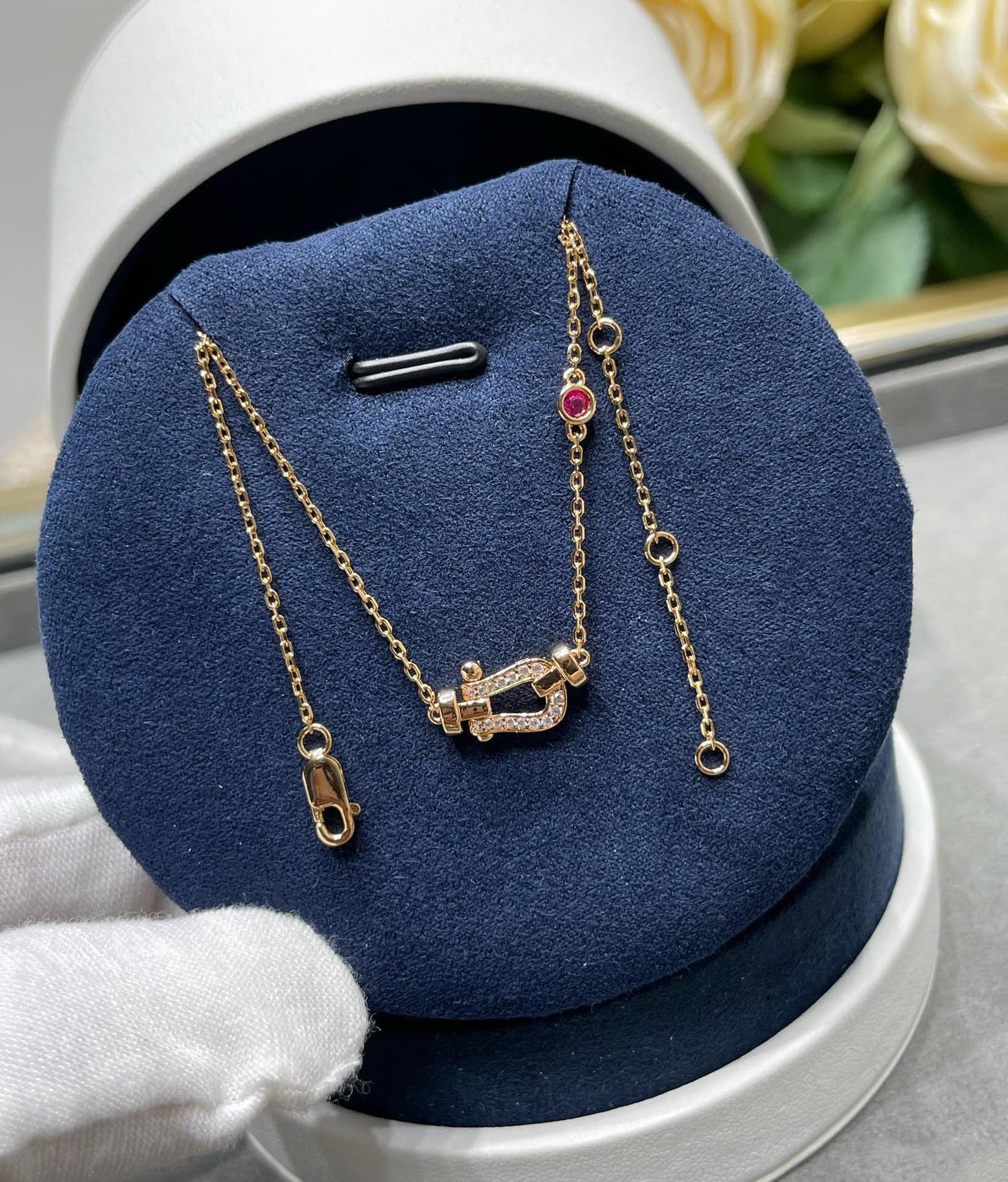 Mysitc FORCE 10 DIAMOND PINK GOLD NECKLACE