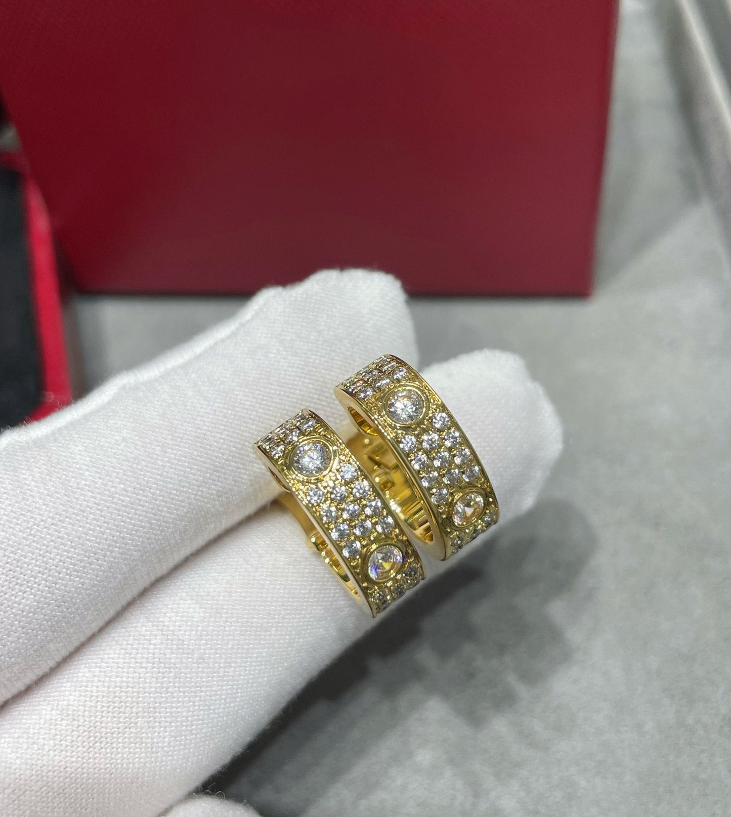 Mysitc LOVE 5.5MM DIAMOND PAVED EARRINGS