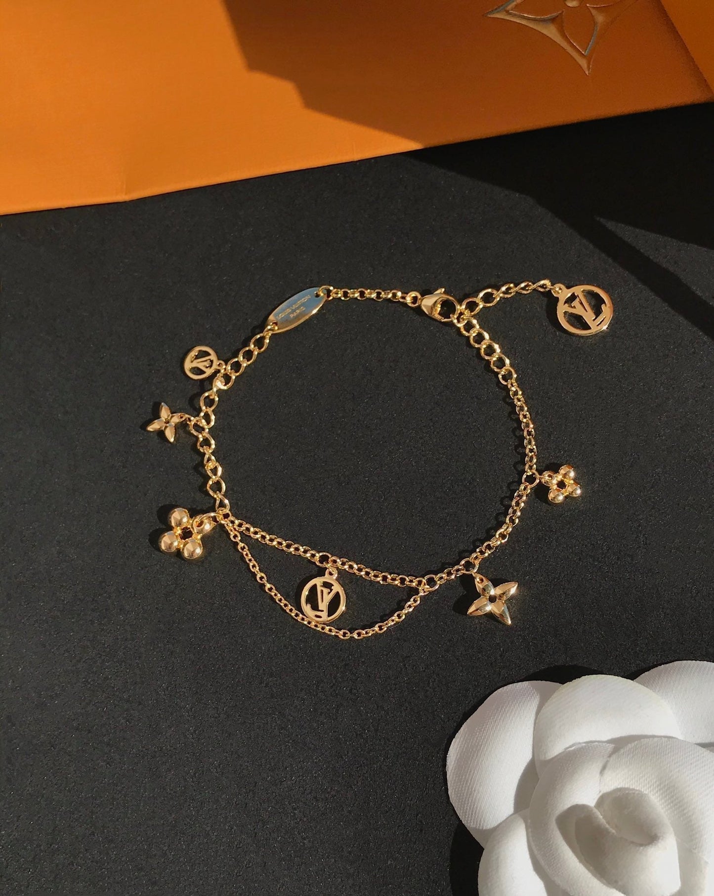 Mysitc BLOOMING PINK GOLD MOP BRACELET