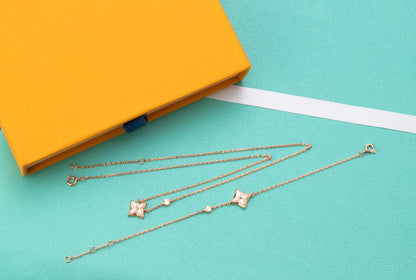 Mysitc STAR PINK MOP 1 DIAMOND PINK GOLD NECKLACE