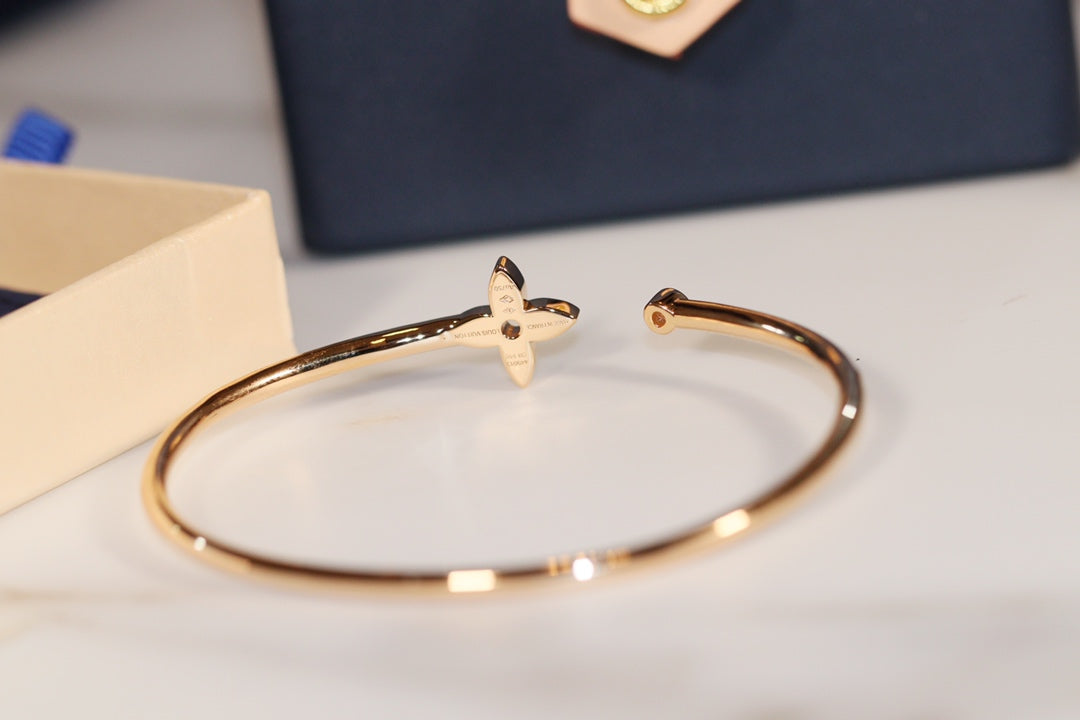 Mysitc IDYLLE GOLD OPEN BRACELET DIAMOND PAVED