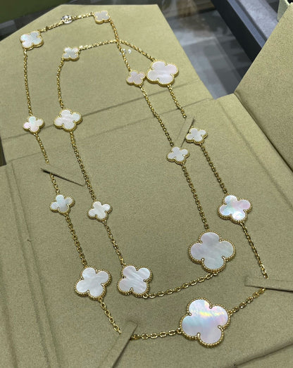Mysitc CLOVER 16 MOTIF WHITE MOP GOLD NECKLACE