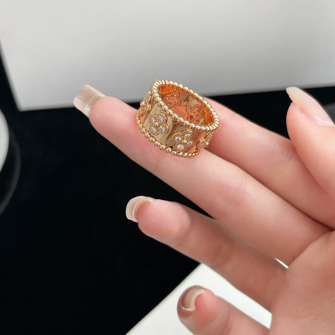 Mysitc PERLEE DIAMOND LARGE RING