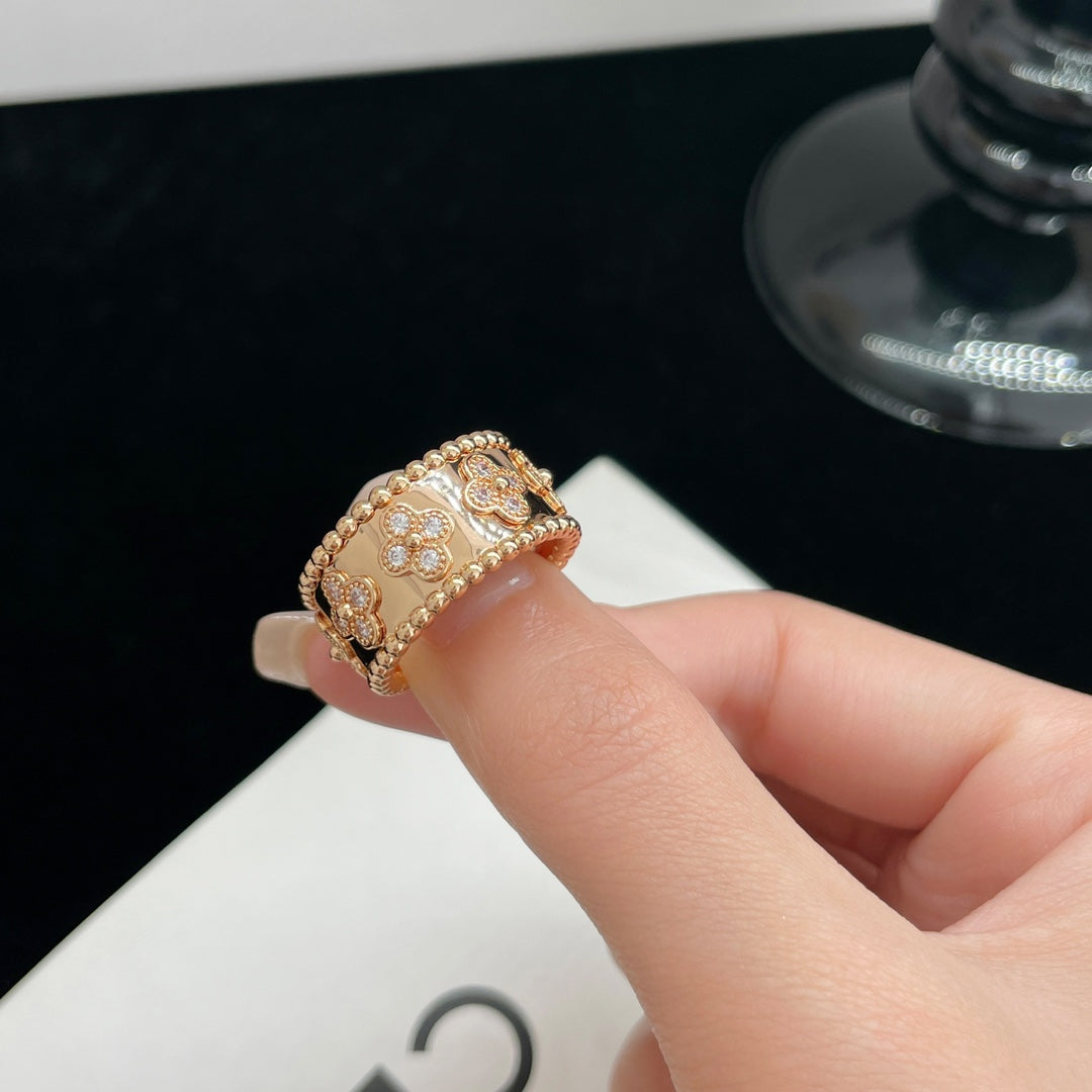 Mysitc PERLEE DIAMOND LARGE RING