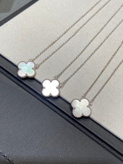 Mysitc CLOVER MEDIUM SILVER WHITE MOP NECKLACE