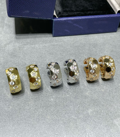 Mysitc BEE LOVE DIAMOND HOOP EARRINGS