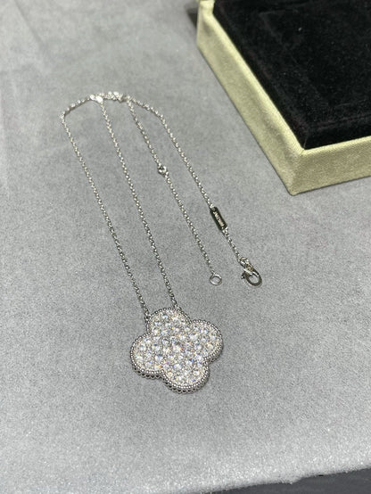 Mysitc CLOVER 25MM LARGE PENDANT DIAMOND PAVED SILVER NECKLACE