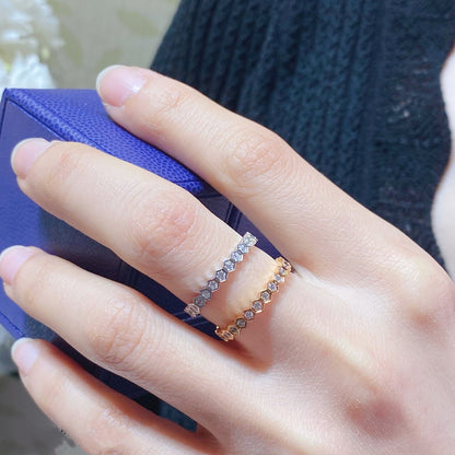 Mysitc BEE LOVE DIAMOND PAVED SMALL RING