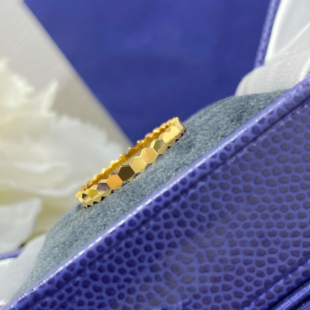 Mysitc BEE LOVE SMALL RING