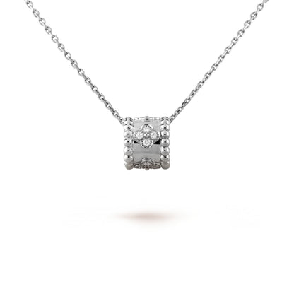 Mysitc PERLEE PEDANT SIVLER DIAMOND NECKLACE