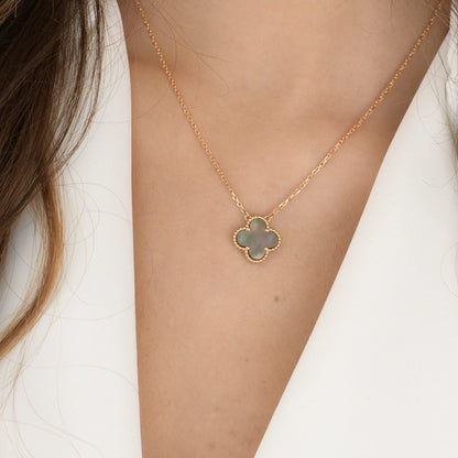 Mysitc CLOVER 15MM  GRAY MOTHER OF PEARL NECKLACE