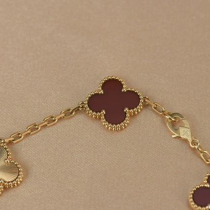 [Mysitc ]New  CLOVER 5 MOTIF RED CORNELIAN BRACELET COLLECTION