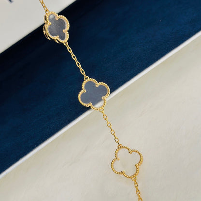 [Mysitc ]New CLOVER 5 MOTIF ROCK CRYSTAL BRACELET