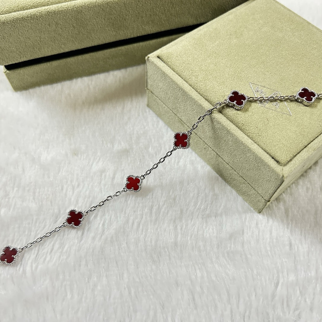 [Mysitc ]CLOVER 6 MOTIF RED AGATE BRACELET