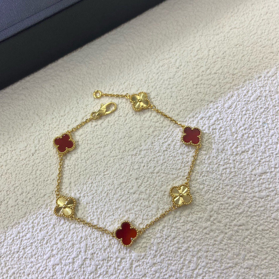 [Mysitc ]CLOVER 6 MOTIF RED AGATE LASER BRACELET
