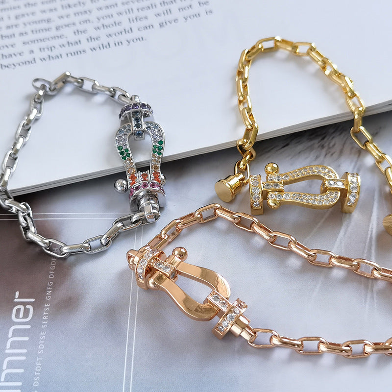 Mysitc FORCE LARGE HORSESHOE CLASP  METAL BRACELET