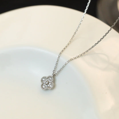 Mysitc CLOVER MINI 9.5MM PENDANT DIAMOND NECKLACE