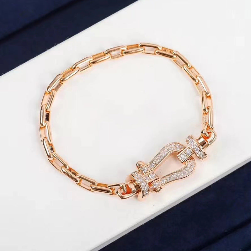 Mysitc FORCE LARGE HORSESHOE CLASP  METAL BRACELET