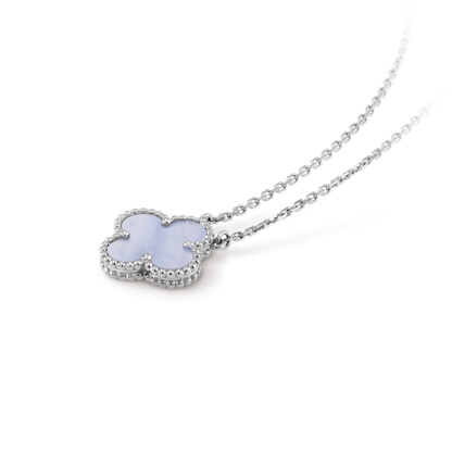 Mysitc CLOVER 15MM BLUE CHALCEDONY NECKLACE SILVER