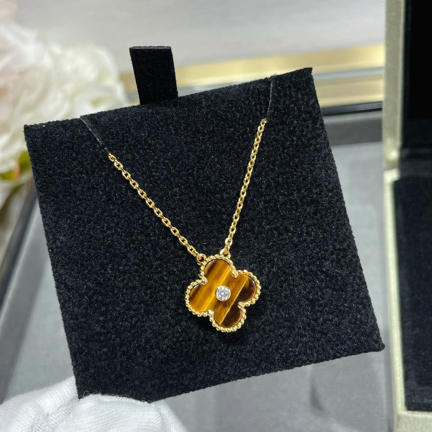 Mysitc CLOVER 15MM DIAMOND AND YELLOW TIGER'S EYE AGATE necklace