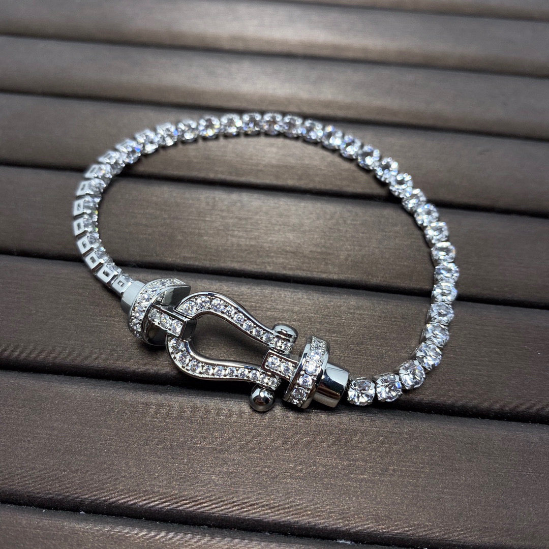 Mysitc FORCE  LARGE HORSESHOE FULL DIAMOND TENNIS BRACELET