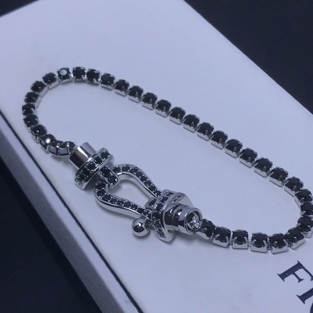 Mysitc FORCE  LARGE HORSESHOE FULL DIAMOND TENNIS BRACELET