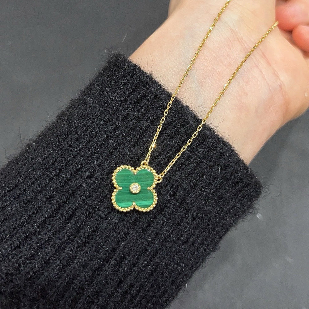 Mysitc CLOVER 15MM DIAMOND TURQUOISE NECKLACE