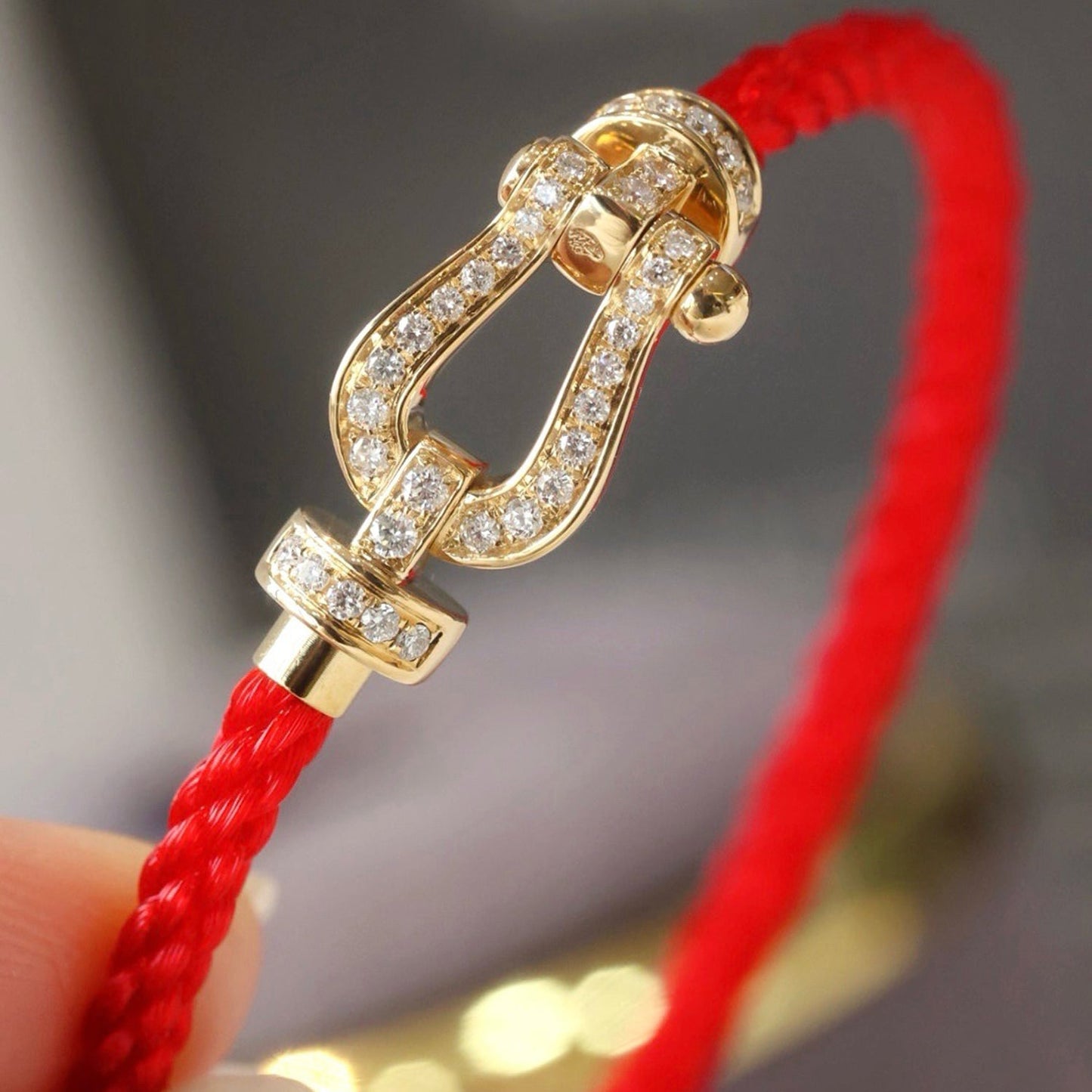Mysitc FORCE LARGE HORSESHOE FULL DIAMOND BRACELET GOLD