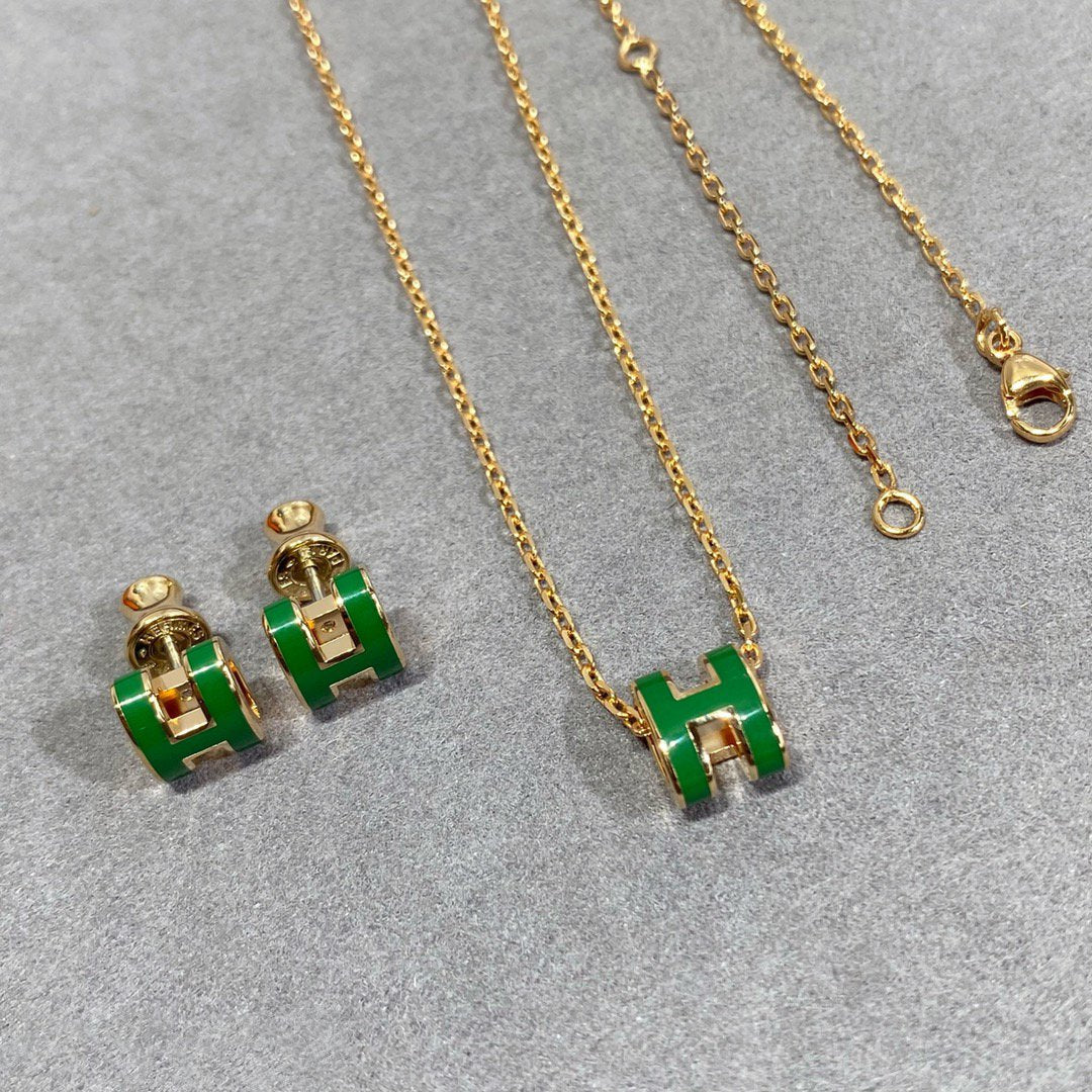 Mysitc POP H GREEN NECKLACE SILVER AND GOLD