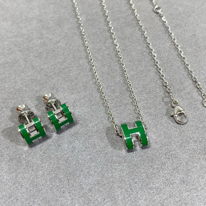 Mysitc POP H GREEN NECKLACE SILVER AND GOLD