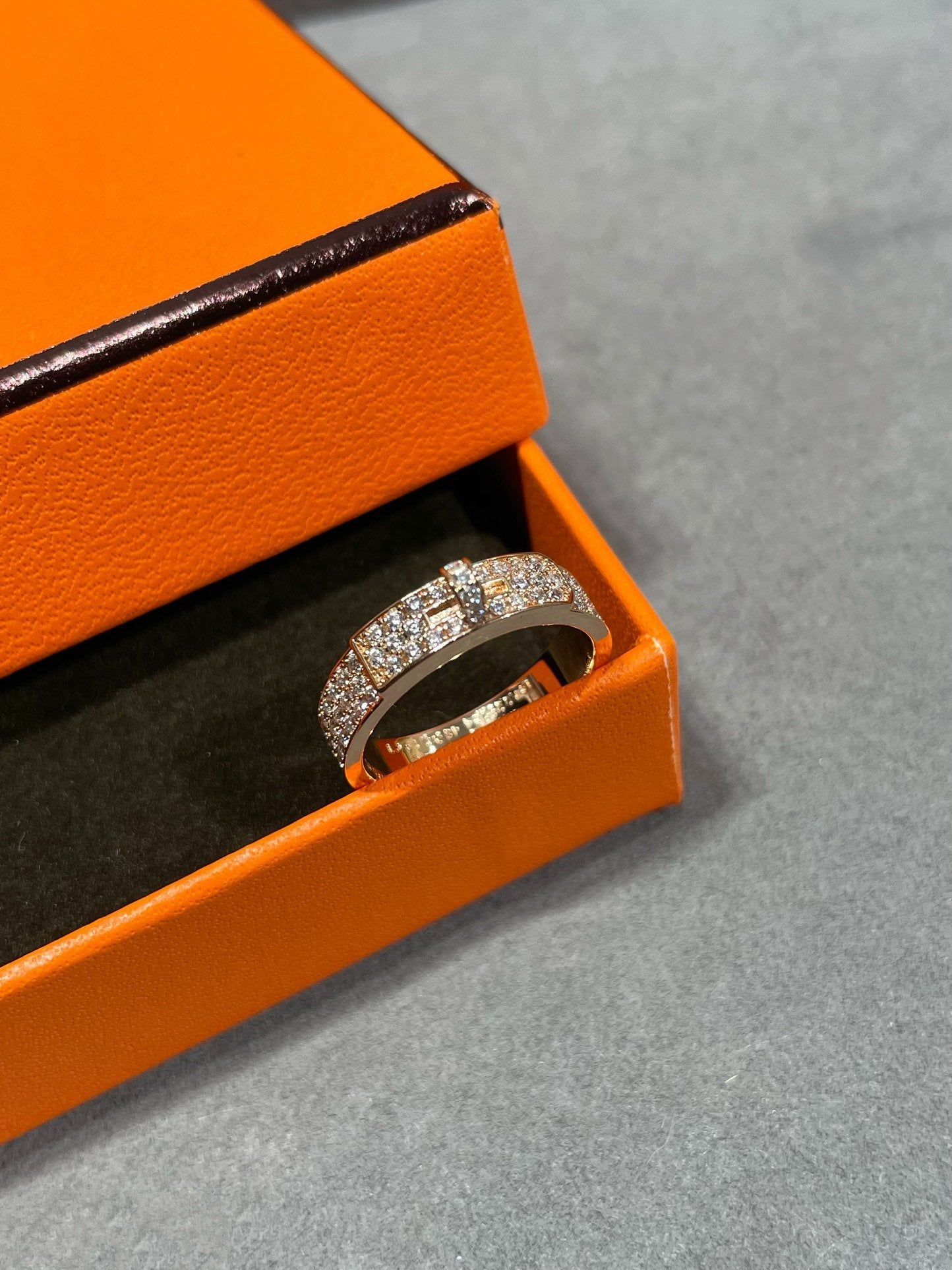 Mysitc KELLY PINK GOLD DIAMOND RING