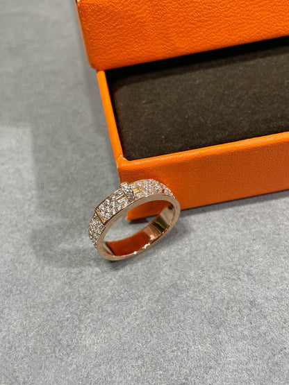 Mysitc KELLY PINK GOLD DIAMOND RING