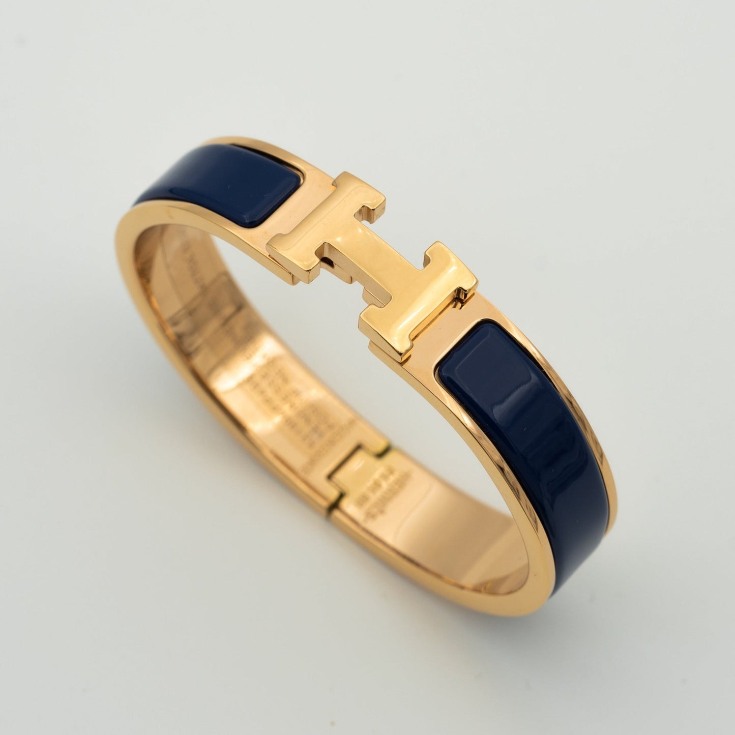 Mysitc H BLUE BRACELET