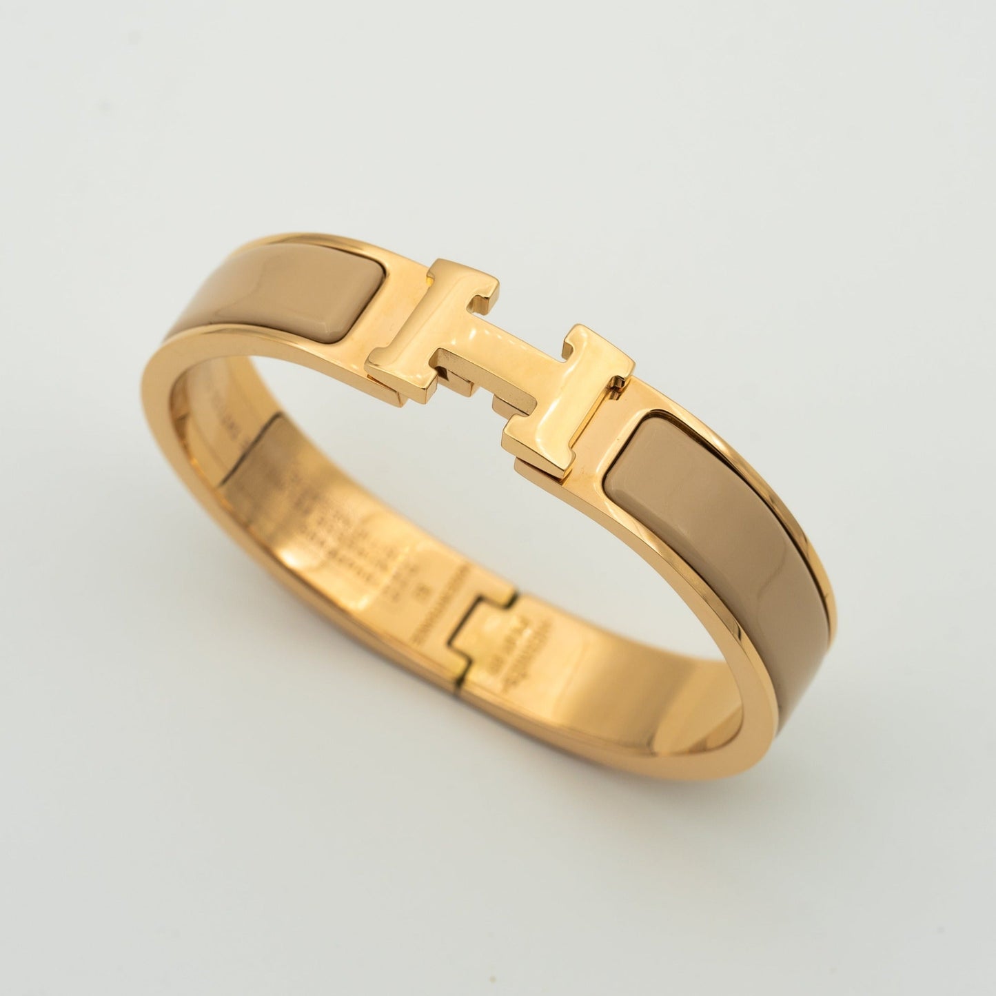 Mysitc H GREY BRACELET